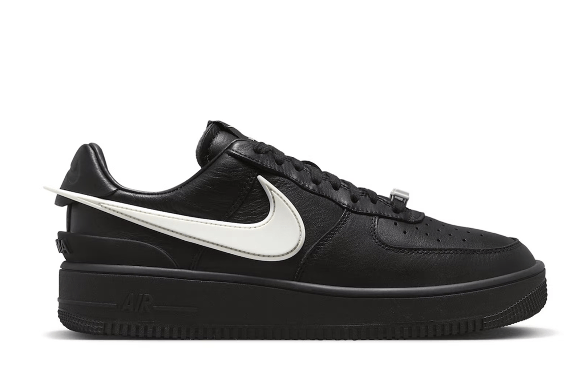 AIRFORCE 1 LOW SP AMBUSH BLACK