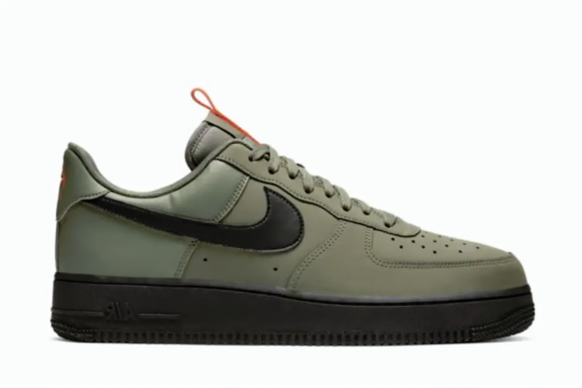 AIRFORCE 1 MEDIUM OLIVE