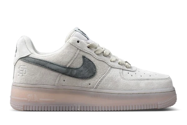 AIRFORCE 1 REIGNING CHAMP GREY