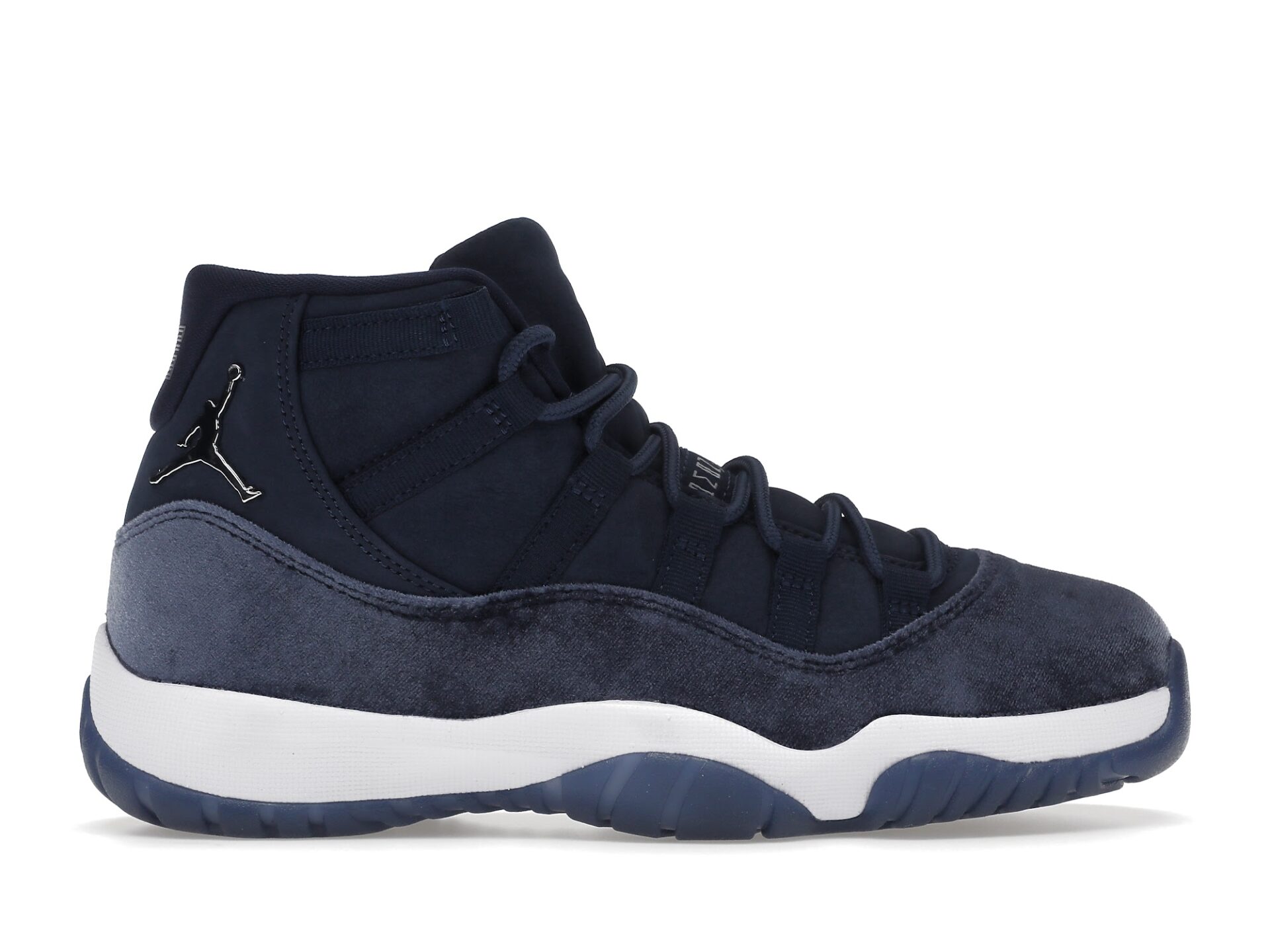 JORDAN 11 RETRO MIDNIGHT NAVY