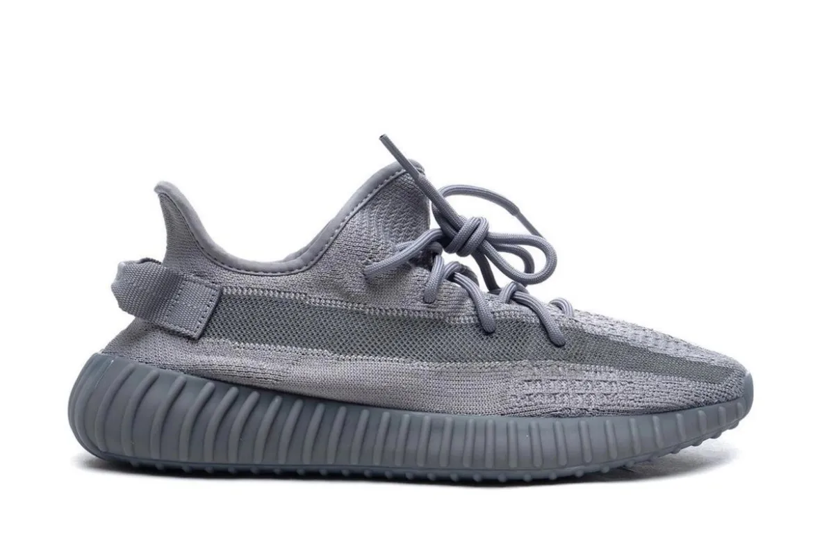 YEEZY BOOST 350 V2 CINDER GREY